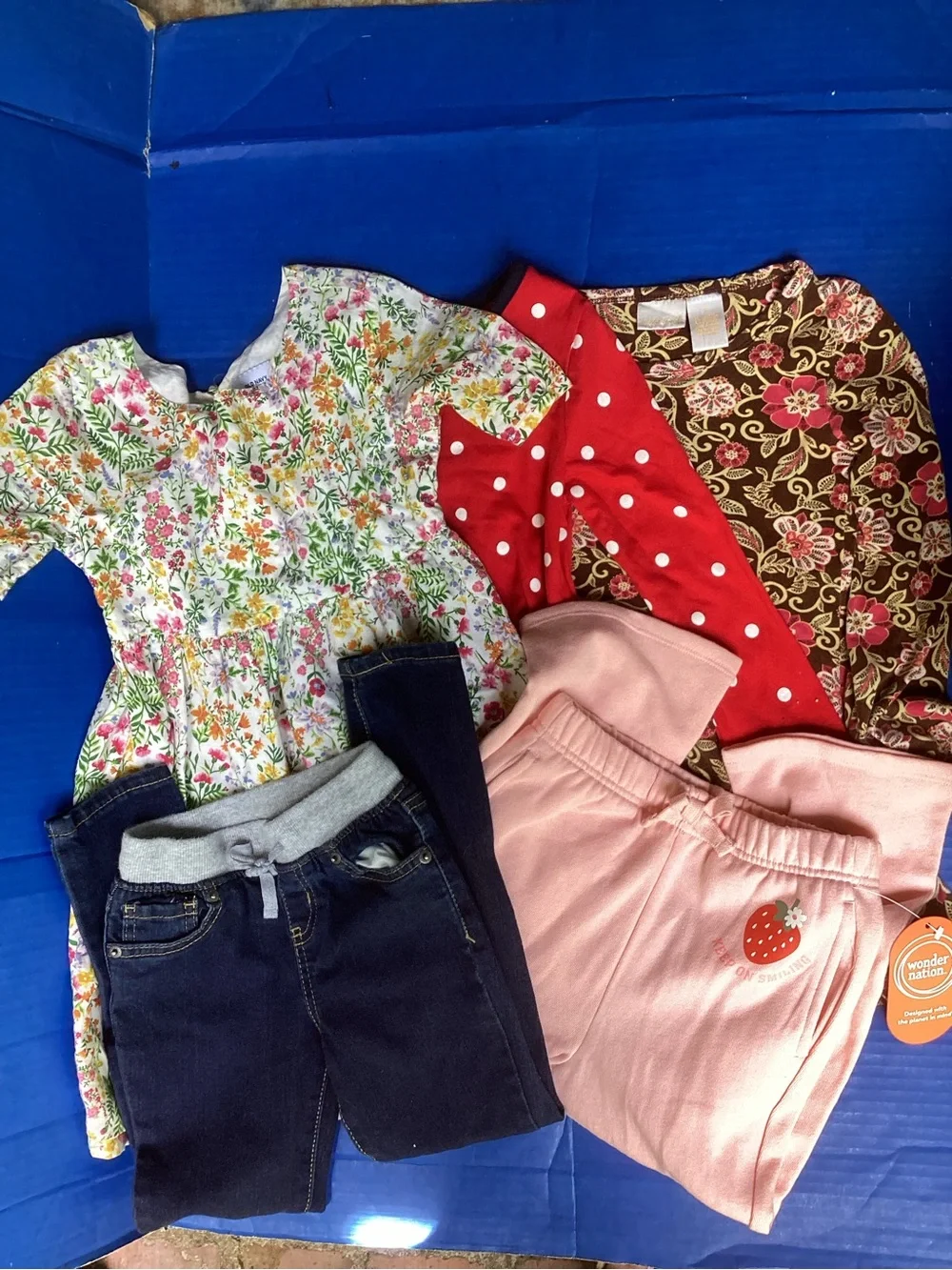 Bundle of 5 girls clothing all size 5 years